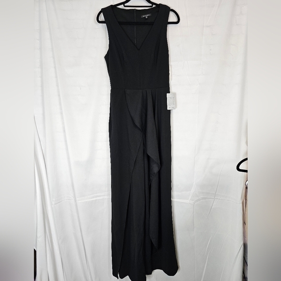 MARINA V-neck ruffled sleeveless formal size 6 black Jumpsuit NWT - Picture 3 of 11
